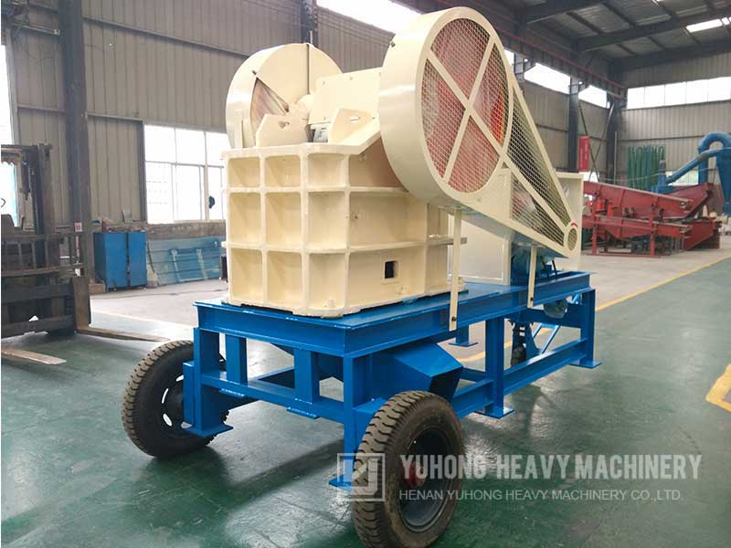 柴油鄂式破碎機